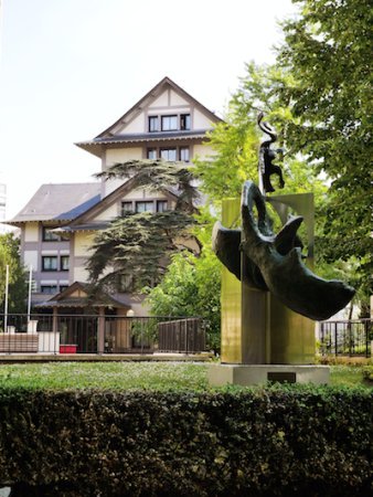 Trottiner en famille à Paris Maison du Japon