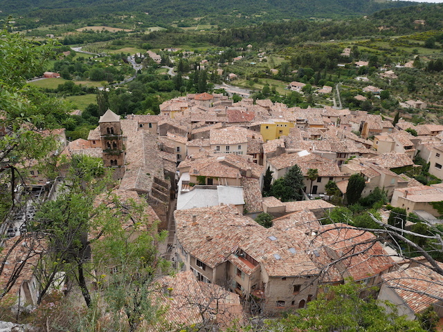 Vue de Moustiers Sainte-Marie