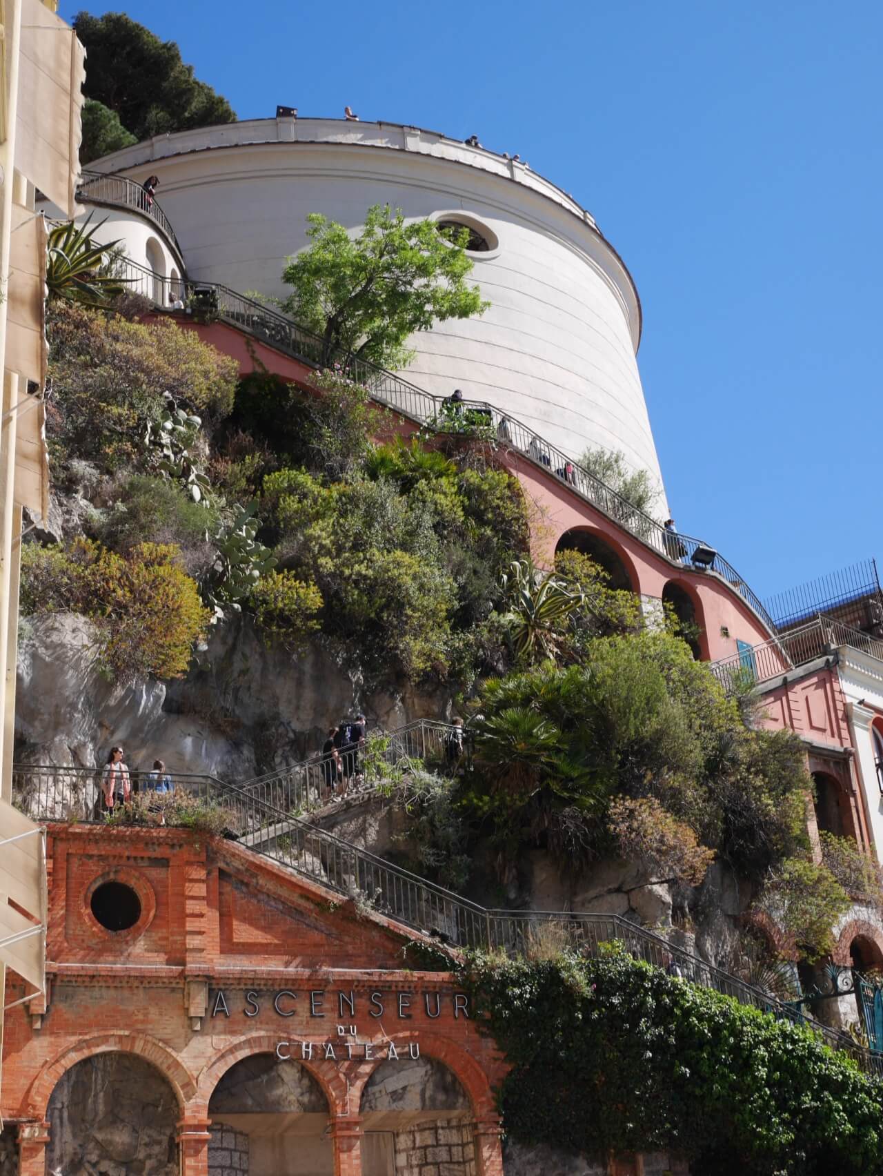 Nice colline du château