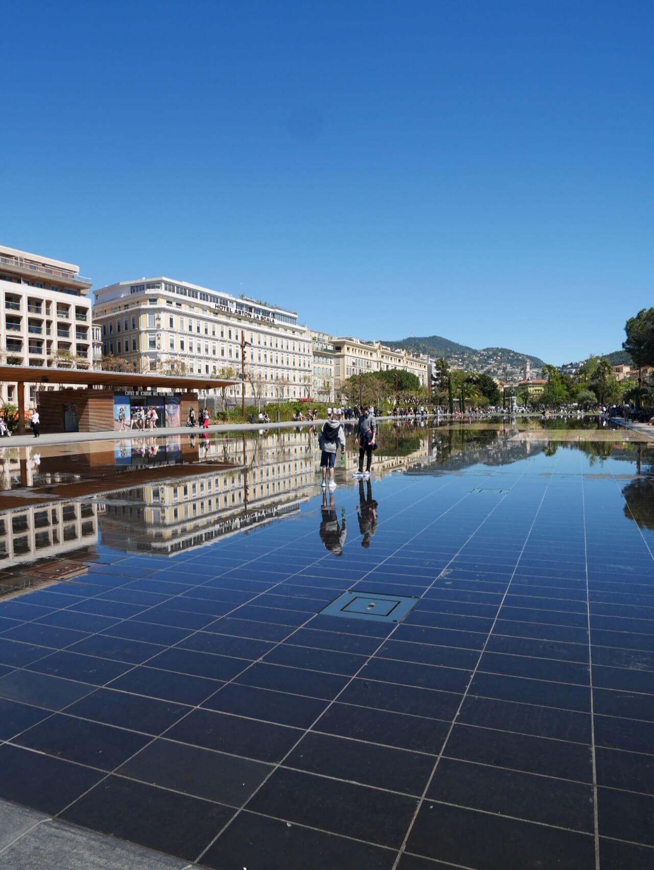 Nice le miroir d'eau